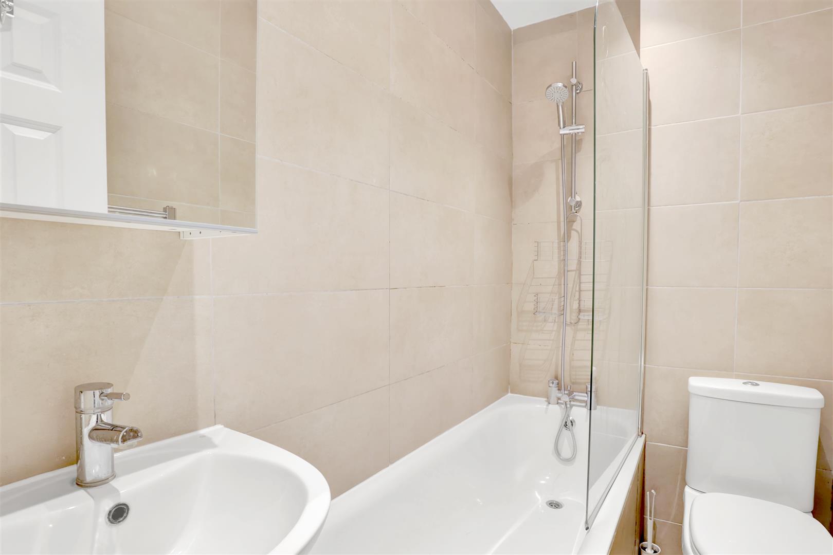 Greenford Avenue, Hanwell Sargeants London